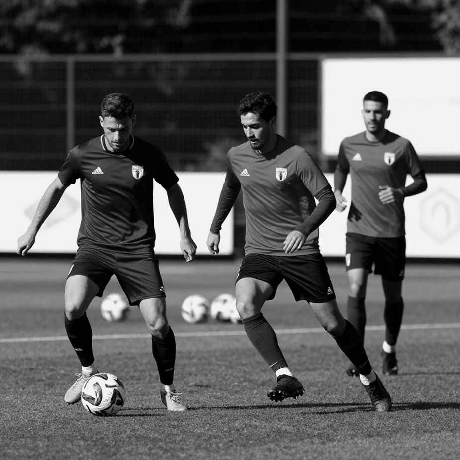 The Empty Data Room and the Man Who Invents Conclusions: Football's Real Crack The Empty Data Room and the Man Who Invents Conclusions: Football's Real Crack