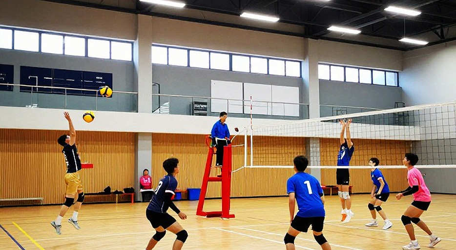 Hệ thống thách thức video trong bóng chuyền: Ba góc quay và giới hạn của trọng tài