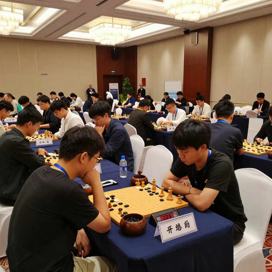 Kavutskiy gia nhập ChessBase: Cuộc chiến nội dung huấn luyện cờ vua không diễn ra trên bàn cờ