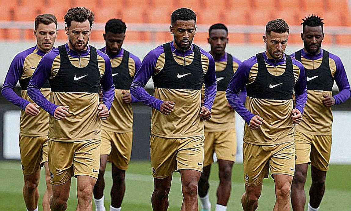 Dortmund và canh bạc Marcel Regula: Mua một số 10 để vá lỗ hổng hậu vệ cánh phải