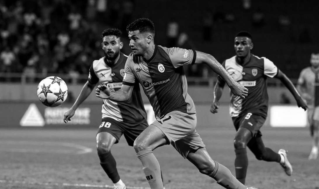 The Mislabeled Tag in Vietnamese Football's Information Stream: When a Film Story Was Filed Under Transfers The Mislabeled Tag in Vietnamese Football's Information Stream: When a Film Story Was Filed Under Transfers