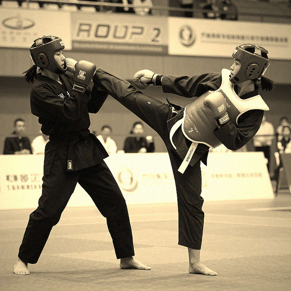 Brendan Allen siết cổ Duncan ở đêm chính UFC: chiến thắng đẹp trên bảng điểm, vấn đề chưa giải quyết trên sàn đấu